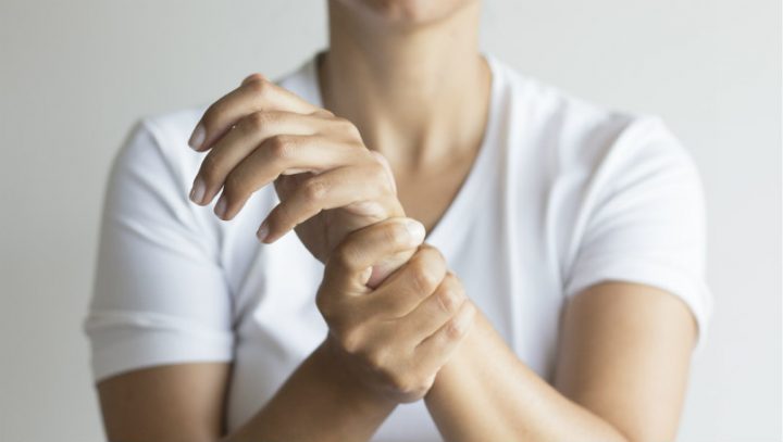 wrist pain in pregnancy image